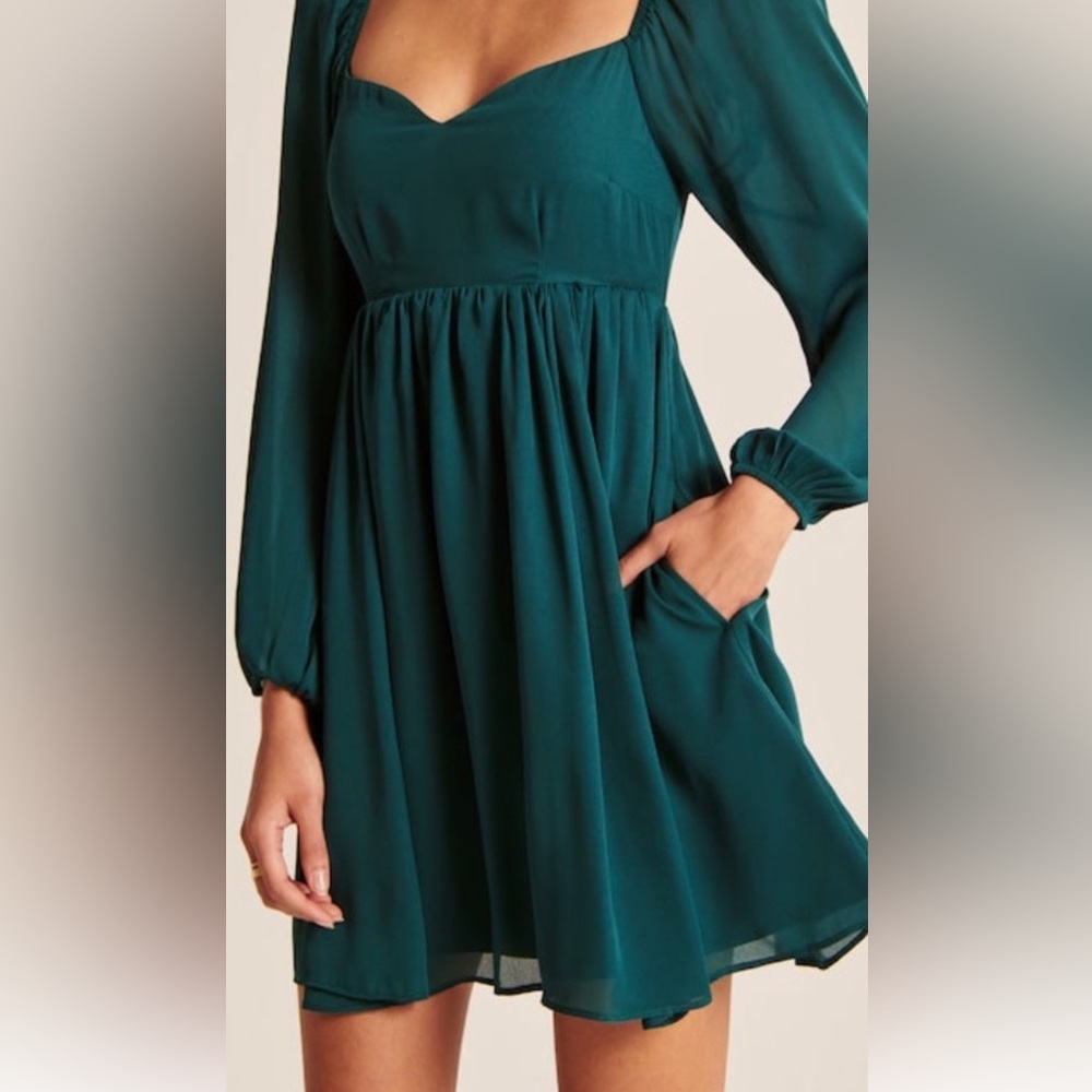 Dark green dress